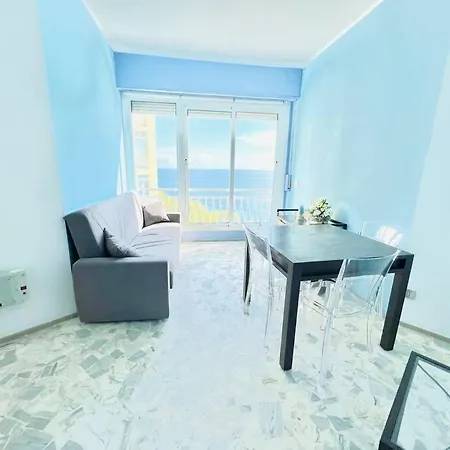 Sunset 22 - Fronte Mare 公寓 *